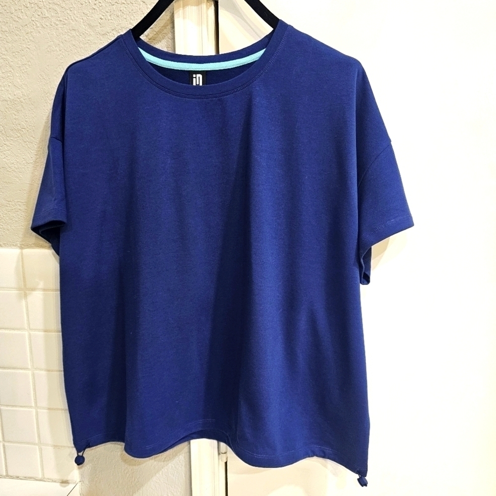 NWT ID Ideology Size 3X Or 4X  Comfort Flow Blue Tee Drawcord Hem Vibrant